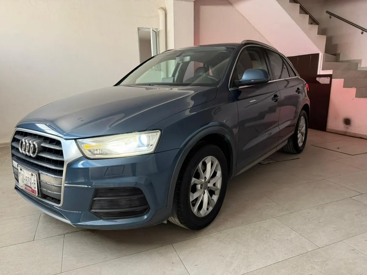 AUDI Q3 2016
